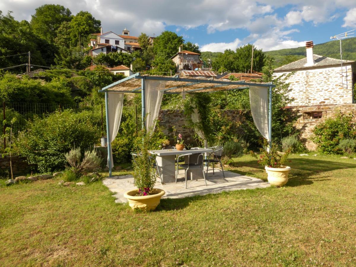 Efrosini Ferienhaus *